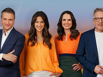 Sie f&uuml;hren durch die neue dreist&uuml;ndige Sendung "Deutschland am Morgen": (von links) J&ouml;rg Boecker, Sabrina Ilski, Sybille Scharr und Jan Malte Andresen.