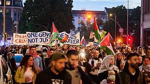 Propal&auml;stinensische und antiisraelische Demo in Berlin