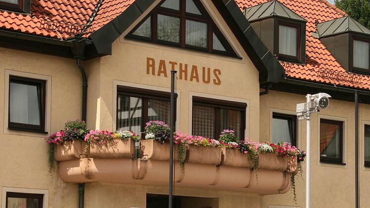 Neue Truppe fürs Rathaus in Burkardroth. Foto: Paul Ziegler