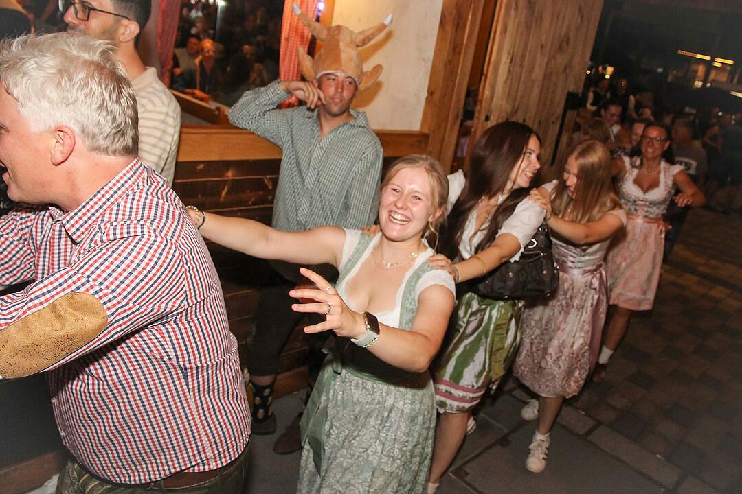 Am letzten Tag vom Bierfest wurde nochmal richtig gefeiert.