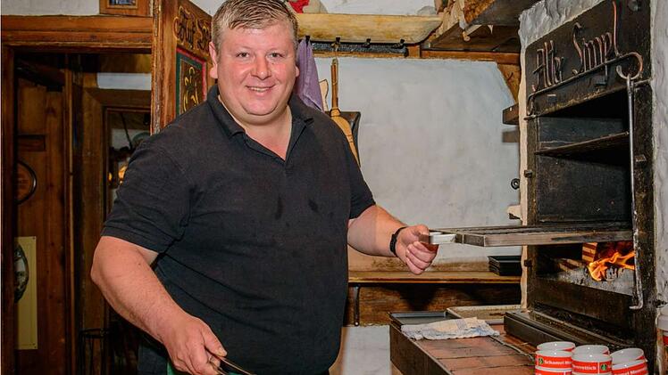 Im Gasthaus Alter Simpl erwartet dich eine gro&szlig;e Auswahl an gegrillten K&ouml;stlichkeiten.