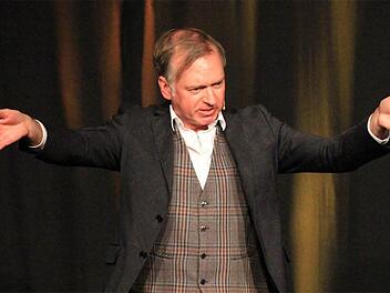 Christian Springer bei seinem Auftritt in Lohndorf Foto: Bertram Wagner