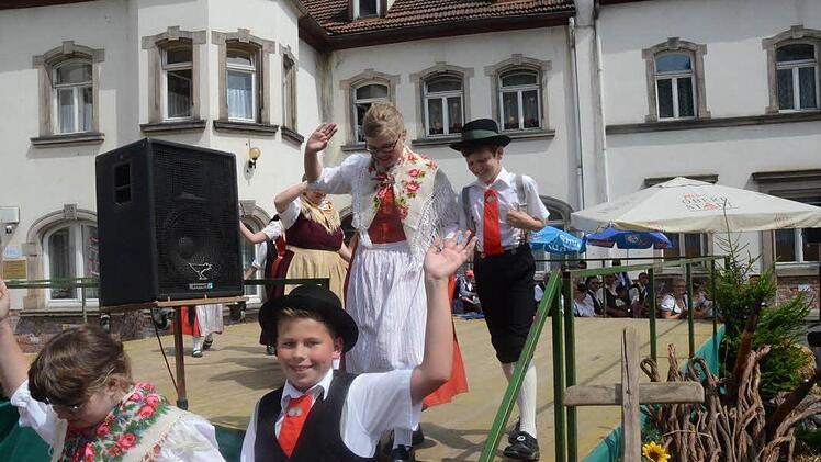 Die Jugendgruppe des Heimat- und Trachtenvereins Haig. Foto: Karl-Heinz Hofmann