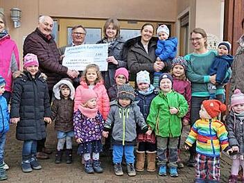 Die Kindertagesstätte freute sich über die Spende.  Foto: Franz Galster