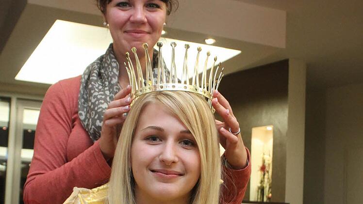 Tina Leicht ist das neue Höchstadter Christkind.  Fotos: Sabine Herteux