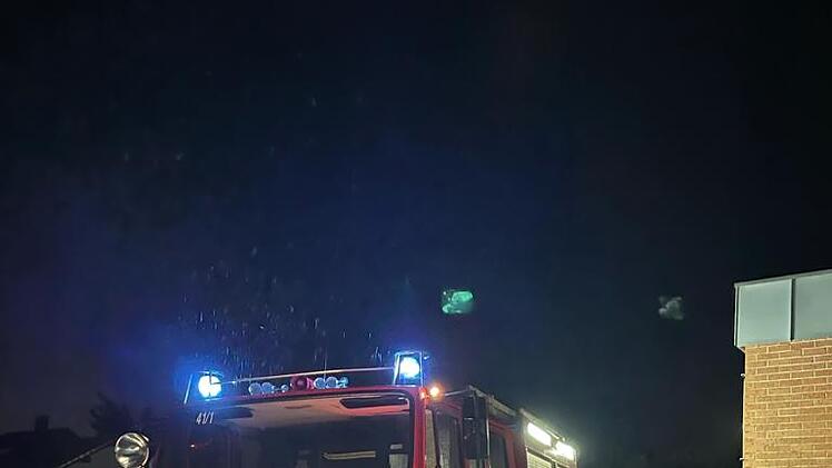 Forchheim: Starker Regen sorgt für Überschwemmungen - Feuerwehr die ganze Nacht im Einsatz