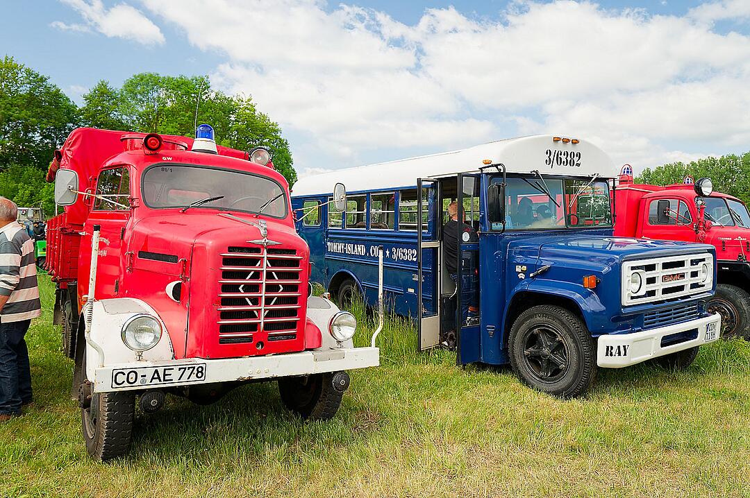 Es kamen viele Oldtimerfreunde.