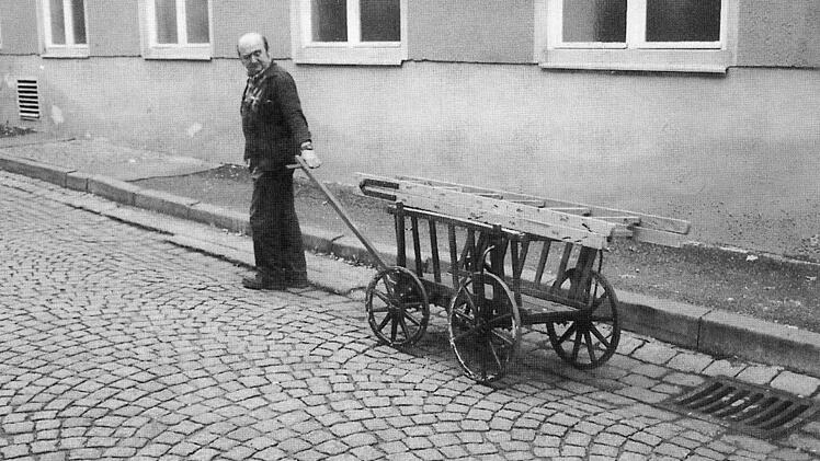 Auch mit der Produktion einfacher Leiterwagen verdienten die Brüder Schaeffler gleich nach dem Krieg ihr Geld. Heute zählt der Konzern zu den weltweit großen Automobilzulieferern.  Foto: Archiv