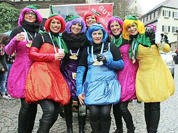 Fesche Früchtchen waren beim Umzug 2016 mit von der Partie.