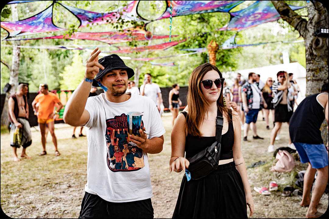 Love, Fire & Electronic Beats!