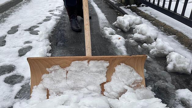 Die Räum- und Kehrpflicht in der Stadt Kulmbach ist umstritten. Foto: Archiv/Jürgen Gärtner
