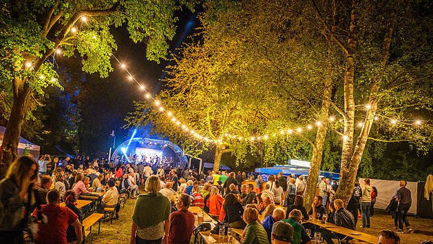 Hof: Saaleauenfest startet am Freitag mit viel Live-Musik - Tickets, Programm, &Ouml;ffnungszeiten