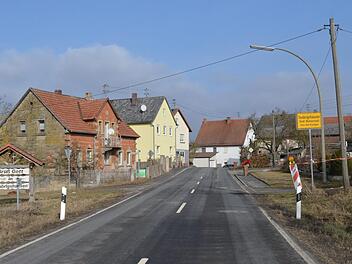 Die Stra&szlig;enausbaubeitr&auml;ge waren vor einiger Zeit auch im M&uuml;nnerst&auml;dter Stadtteil Seubrigshausen das gro&szlig;e Thema. Foto: Isolde Krapf