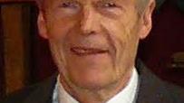 "Ich beantrage, dass das Zusatzschild abgenommen wird", sagt Reinhold Marlok..