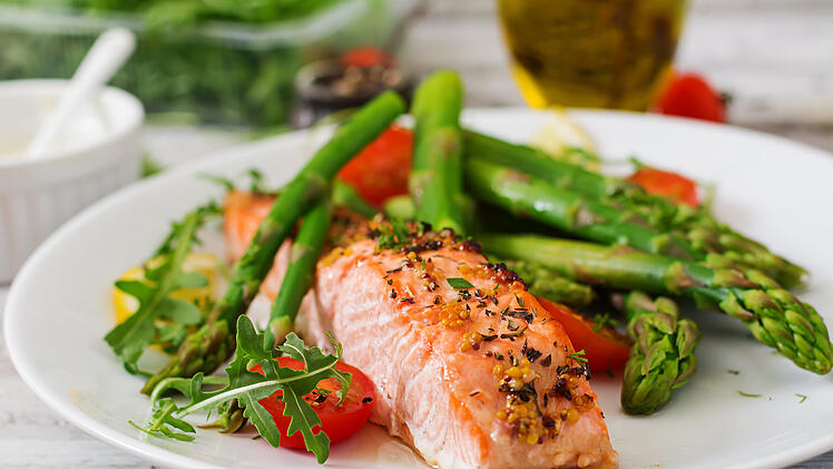 Lachs ist sehr zu empfehlen, wenn man unter Arthrose leidet.