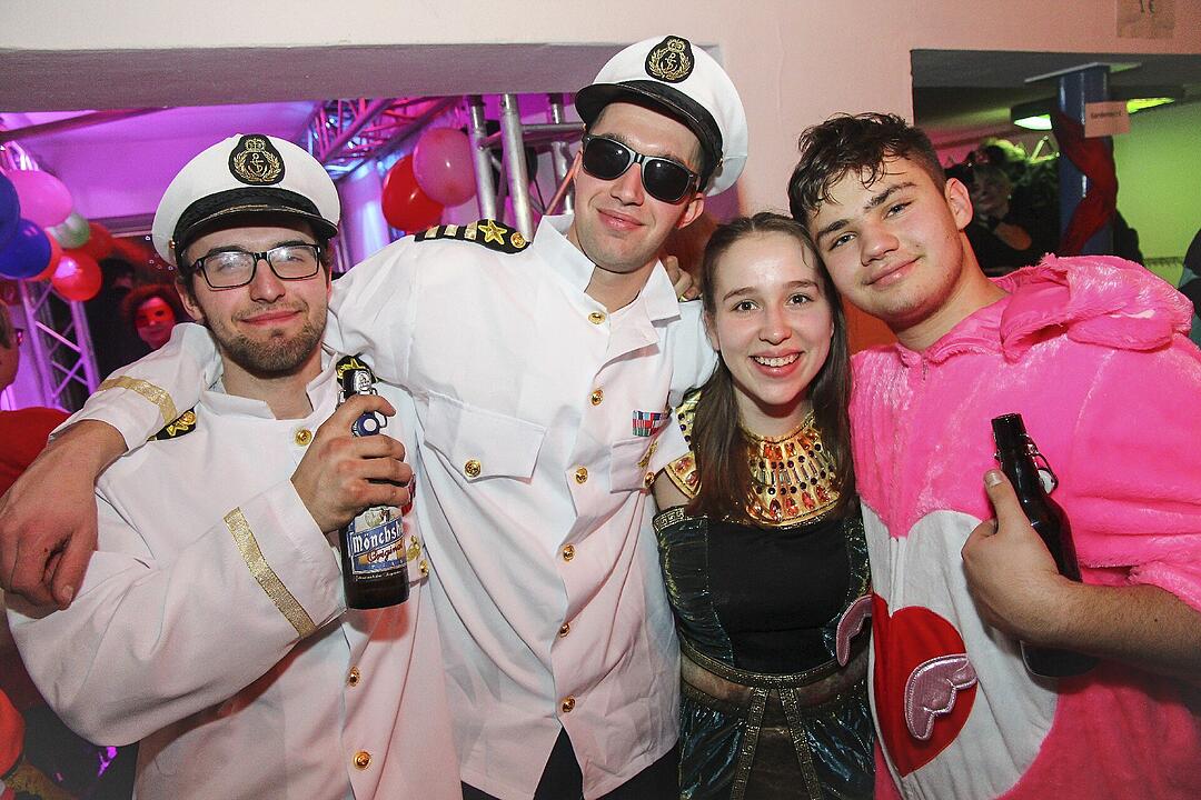 Super Stimmung beim Blütenfasching