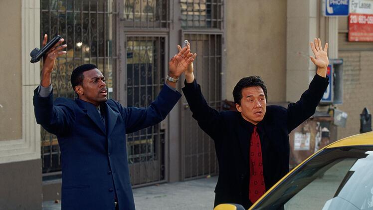 Jackie Chan und Chris Tucker: Ein wahrer Meister der Kampfsportkunst aus dem Fernen Osten trifft auf die wahrscheinlich gr&ouml;&szlig;te Klappe des Westens.