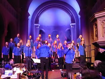 Gospelkonzert mit PraiSing in der Erlöserkirche in Bad Kissingen. Gerhild Ahnert