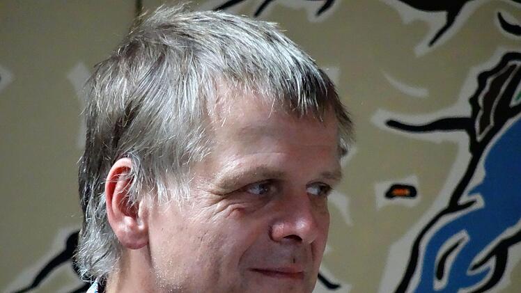 Moritz Götze zu Gast in Coburg: Im Kusntverein wurde am Sasmtag seine Ausstellung "Augenblicke des Glücks" eröffnet."Foto: Jochen Berger