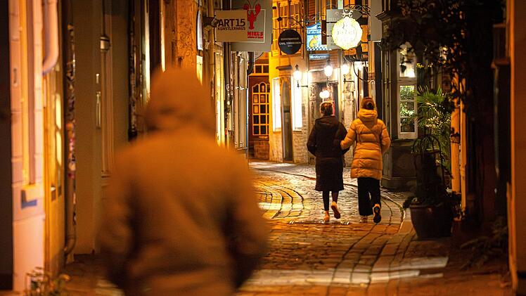 Wie sicher fühlen sich Frauen nachts auf dem Heimweg?