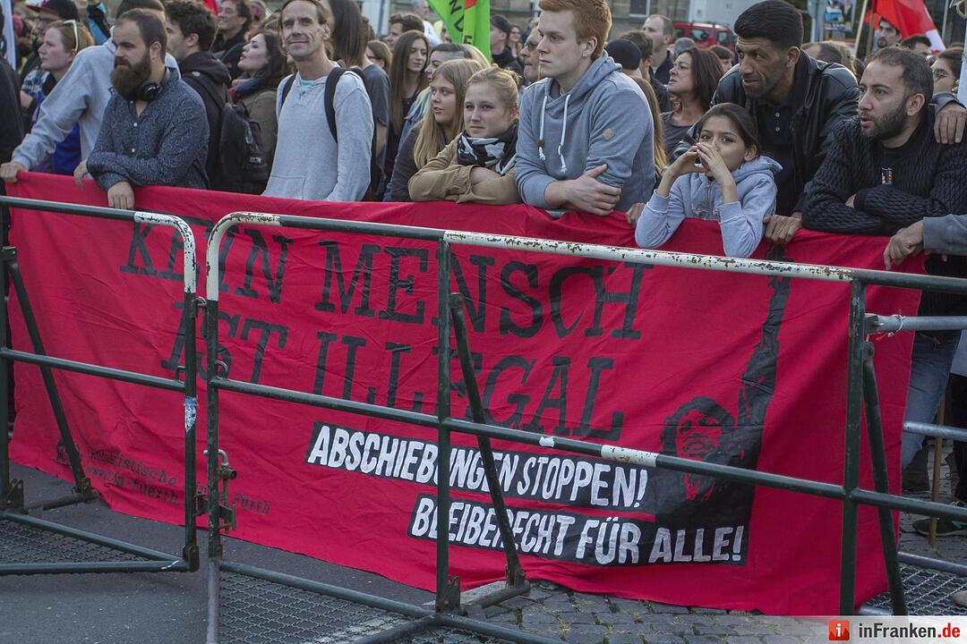 Drei Kundegebungen am Donnerstag in Fuerth - Polizei zieht positive Bilanz