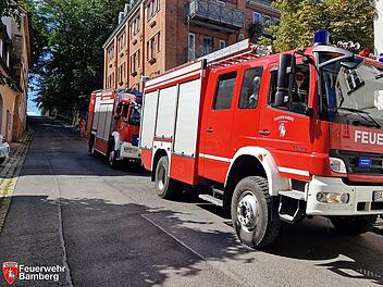 Aufzugspanne in Bamberg: Feuerwehr befreit eingeschlossenen Insassen