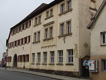 Das ehemalige "Schwarze Ross" in Kasendorf. Foto: Katharina Müller-Sanke