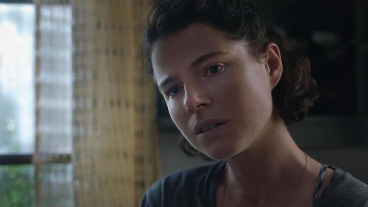 In Maggie Gyllenhaals "Frau im Dunkeln" spielte Buckley das j&uuml;ngere Ich einer britischen Professorin (Olivia Coleman). Ihre Performance brachte ihr eine Oscarnominierung als beste Nebendarstellerin.