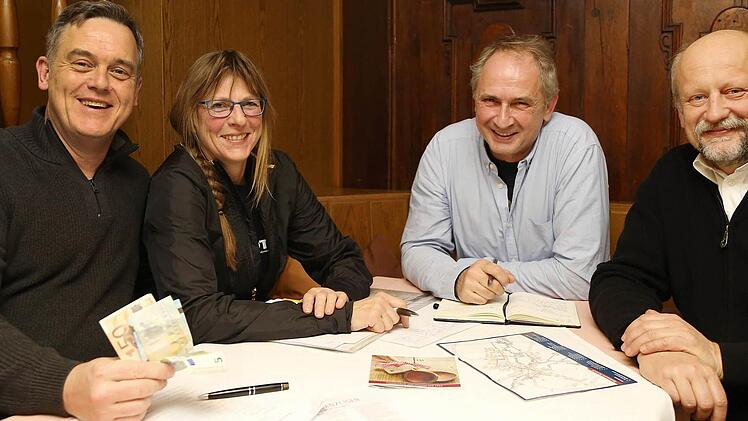 Horst Franke, Annette Dokoupil-Gutensohn, Roland Lindacher und Ernst Strian (v. l.) führen die Geschicke des neu ins Leben gerufenen Vereins.  Foto: Franz Galster