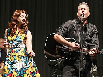 Die "Cashbags" mit S&auml;nger Robert Tyson gelten als Europas erfolgreichstes Johnny-Cash-Revival. Foto: PR