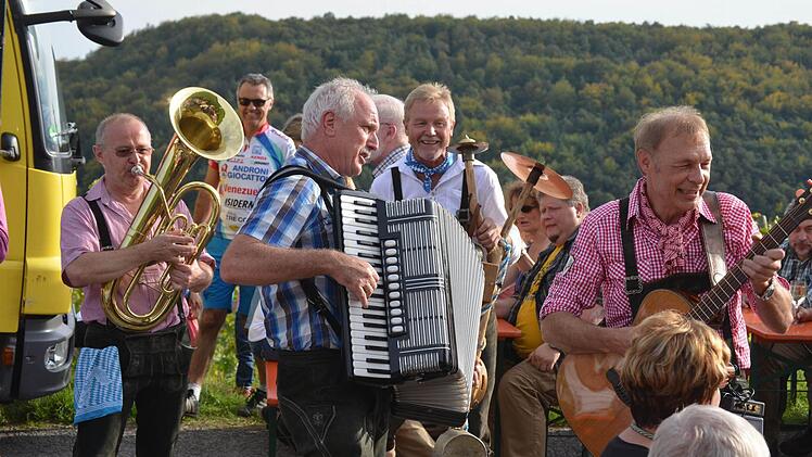 Die Rhön-Biedl´s haben das Musikmachen nicht verlernt (v. l. ): Klaus Unsleber, Fred Mantel, Bernd Krug und Rainer Poppel.  Foto: Andreas Lomb