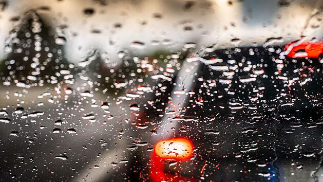 DWD warnt vor Dauerregen