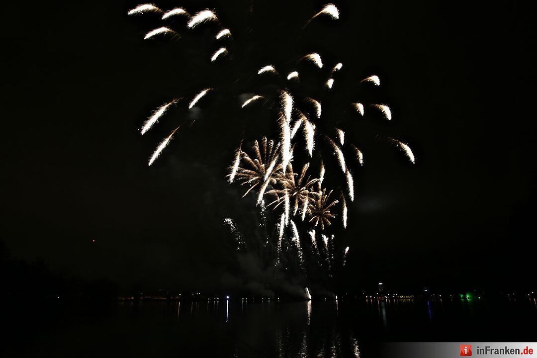 03Volksfest Nürnberg - das Feuerwerk
