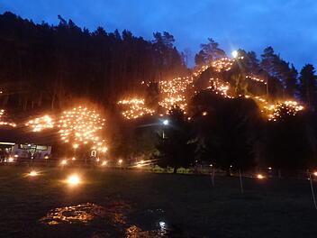 Die Lichter illuminieren  die herrliche Natur Nankendorfs. Fotos: Thomas Weichert