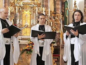 Das Angelicus-Ensemble aus Bulgarien zauberte in der Basilika Marienweiher mit wunderschönen kirchenmusikalischen Werken, die teilweise in den orthodoxen Klöstern ihren Ursprung hatten. Foto: Sonny Adam