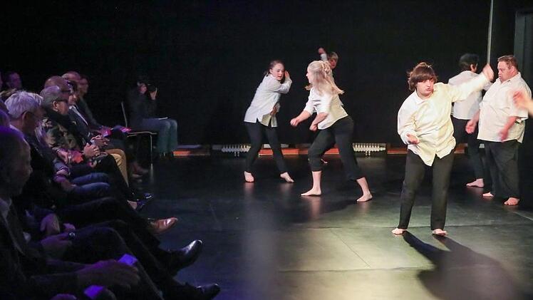 Eröffnungsveranstaltung der Kulturfabrik "KUFA - Kultur für alle" in der Bamberger Ohmstraße am 6. November 2019. Foto: Barbara Herbst