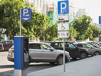 Parken, Parkplatz, Parkticket, Auto, Autofahren