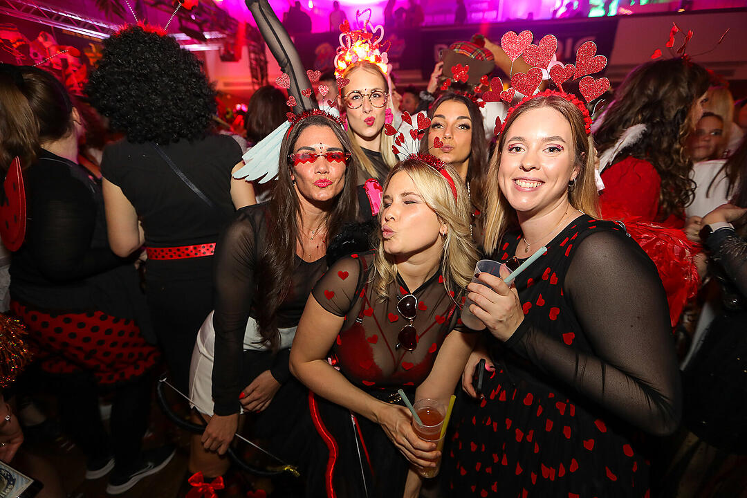 Beste Partystimmung in der Stadthalle
