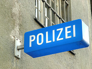 Ehrung für Zivilcourage in Hofer Polizeiinspektion Ehrung für Zivilcourage in Hofer Polizeiinspektion