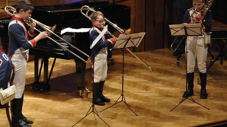 Luca Ehrenberg, Jonas Greubel und Paul Metz sind mit die Jüngsten im Jugendmusikkorps der Stadt Bad Kissingen, doch als Posaunentrio werden sie beim Landesentscheid Kammermusikwettbewerb des Bayerischen Blasmusikverbandes in Marktoberdorf vertreten sein.  Foto: Peter Klopf