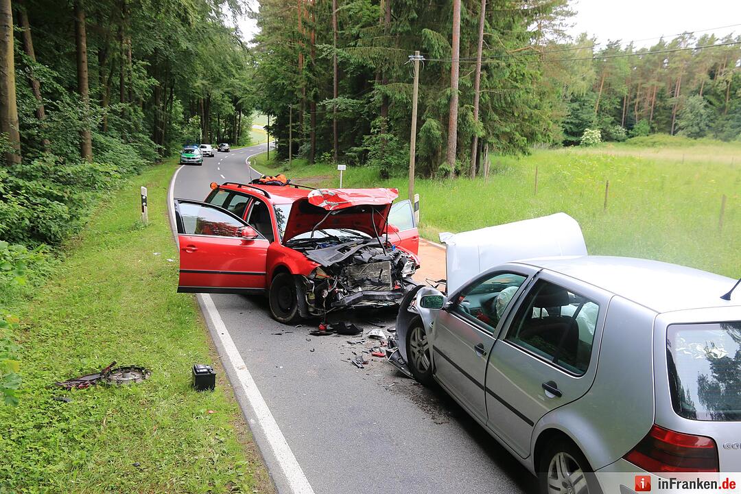 Unfall bei Roßdorf - drei Verletzte
