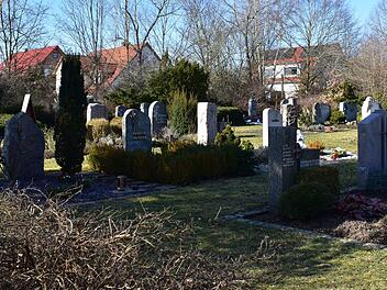 Der Neue Friedhof in Neunkirchen am Brand Foto: Petra Malbrich