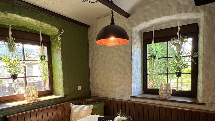 Ebermannstadt: Kultkneipe "Bierbrunnen" hat neue Betreiberin - "Ein Stück Nostalgie wiederbelebt"