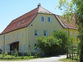 Im idyllisch gelegenen "Haus Martinsruh" bei Gräfenberg befindet sich seit 1991 eine soziotherapeutische Einrichtung für alkoholabhängige Menschen.  Foto: Susanne Braun, epd