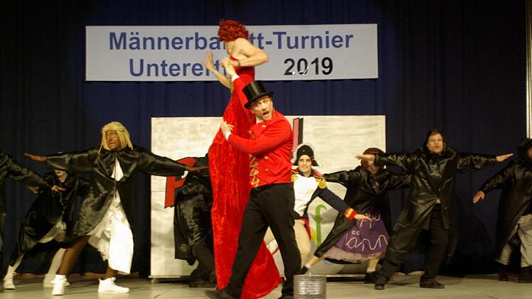 Albertshofen mit einer beeindruckenden BühnenshowFoto: Winfried Ehling