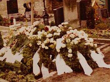 Für die Angehörigen von Martina, Opfer eines unbekannten Mörders in Obertheres gibt es 42 Jahre Jahre nicht einmal mehr ein Grab. Foto: Archiv