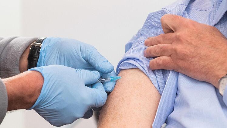 Im Landkreis Kulmbach hat jeder dritte Bürger  seine Erstimpfung erhalten.