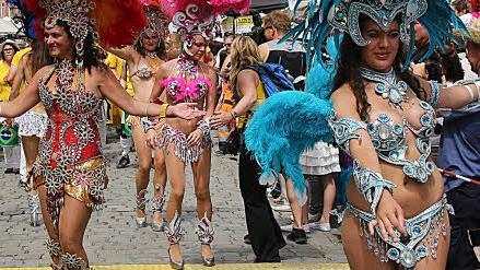 Impressionen vom Samba-Umzug 2015.  Foto: Albert Höchstädter