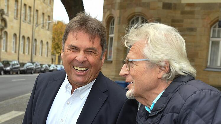 CSU-Fraktionschef Helmut Müller (rechts) freut sich, dass   Andreas Dechant Ende November die Christsozialen im Stadtrat verstärkt. Das neue Mitglied   sei für die Fraktion enorm wichtig,   endlich sitze dann  wieder ein CSU-Vertreter aus dem Bamberg Osten im Gremium. Ronald Rinklef