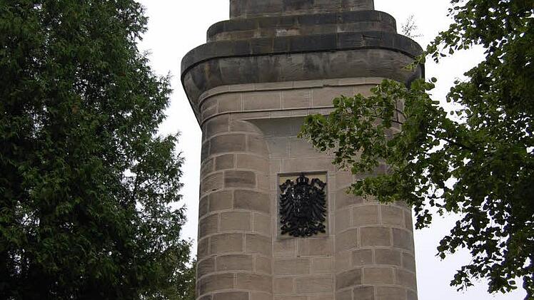 Der Coburger Bismarckturm am Himmelsacker Foto: Oliver Schmidt